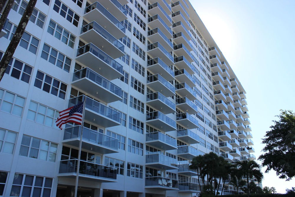 Coral Ridge Towers East  photo 2